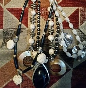 NECKLACE by ARIS BY TRESKA